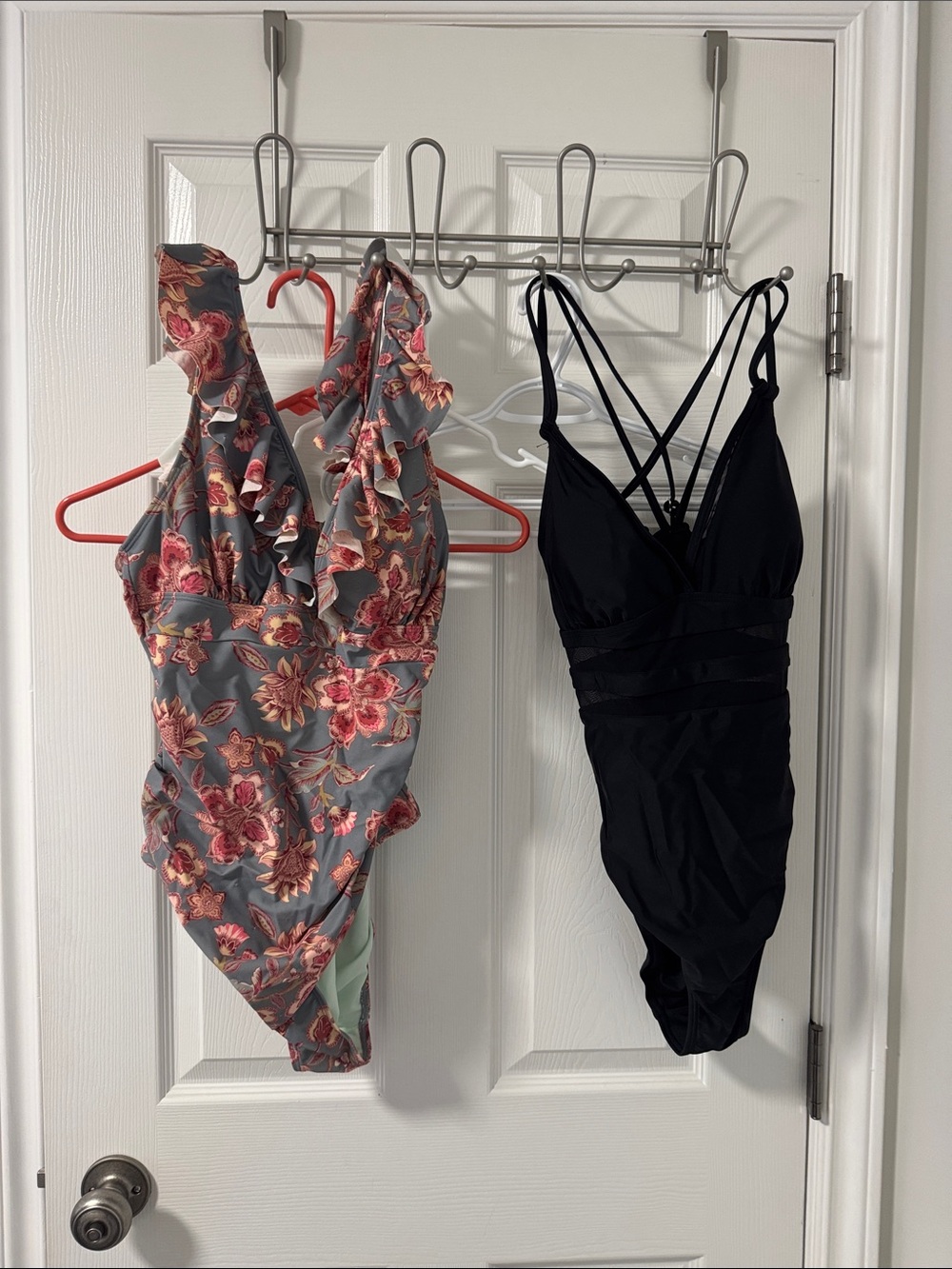 Cupshe Floral Gray Ruffle One-Piece & Black Strappy One-Piece Set